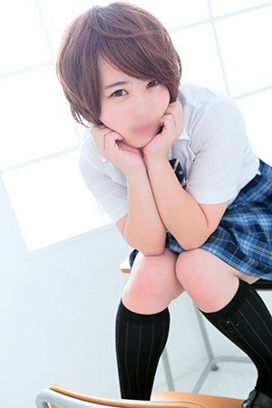 江中 亜美菜