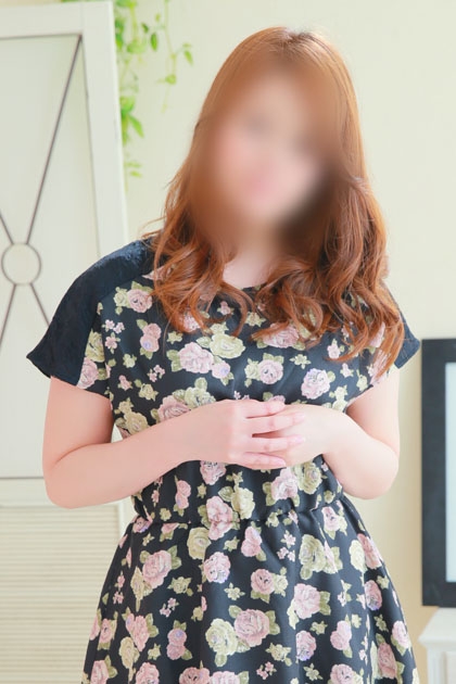 石井 菜穂